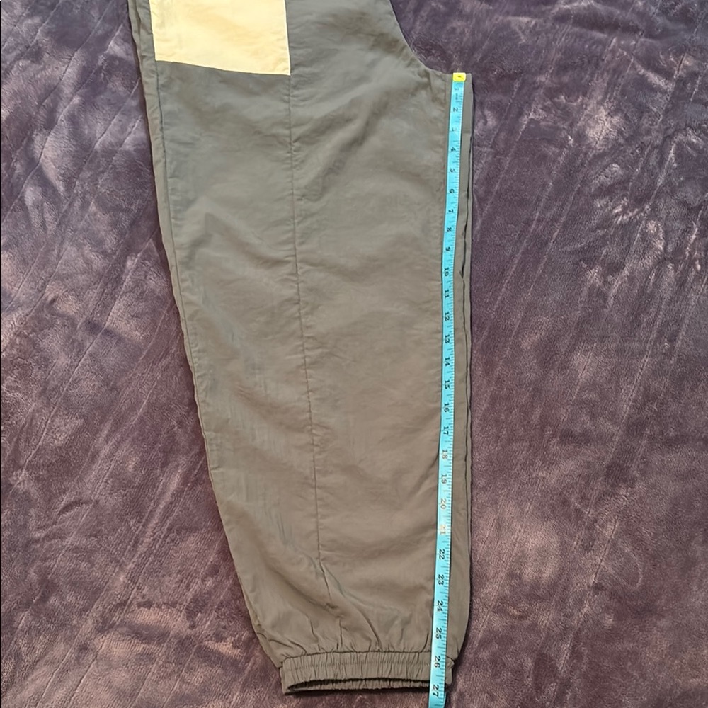 Kickback Colorblock Track Pant - Picture 10 of 12
